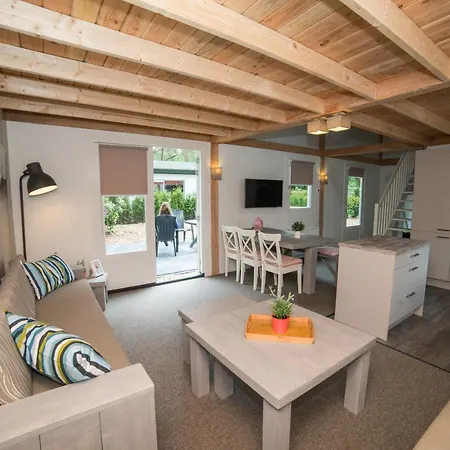 De Scheepsbel 假日公园 *